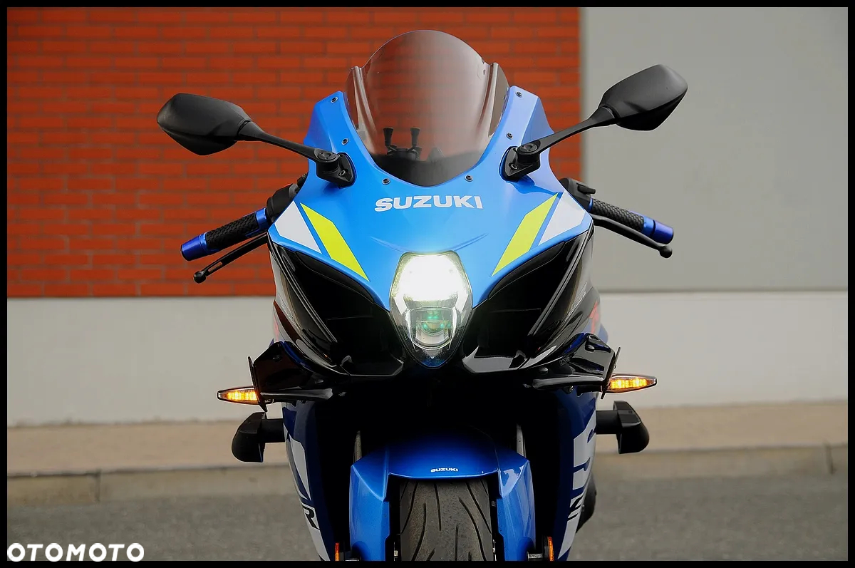 Suzuki GSX-R - 18