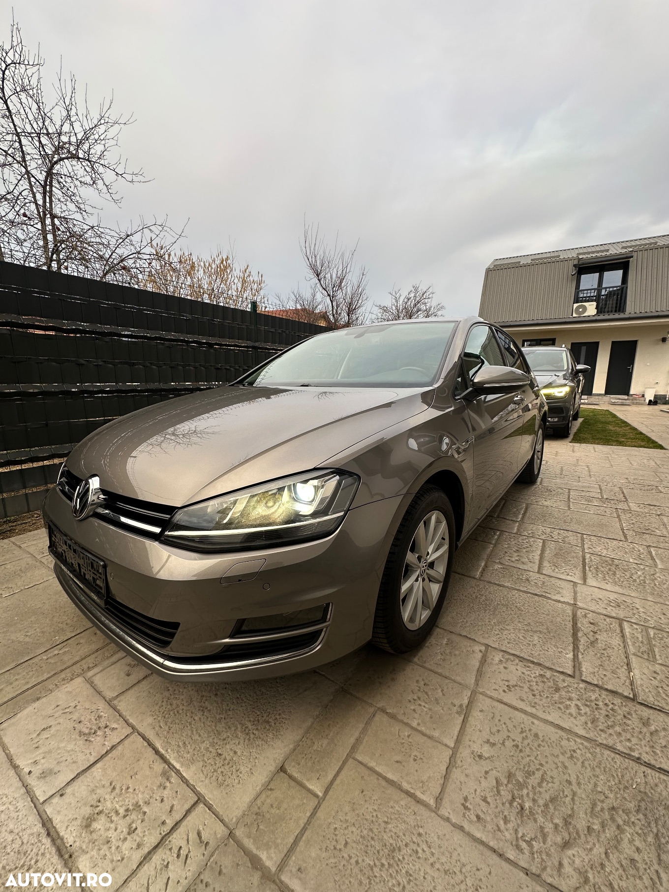 Volkswagen Golf 1.6 TDI BMT Highline - 2