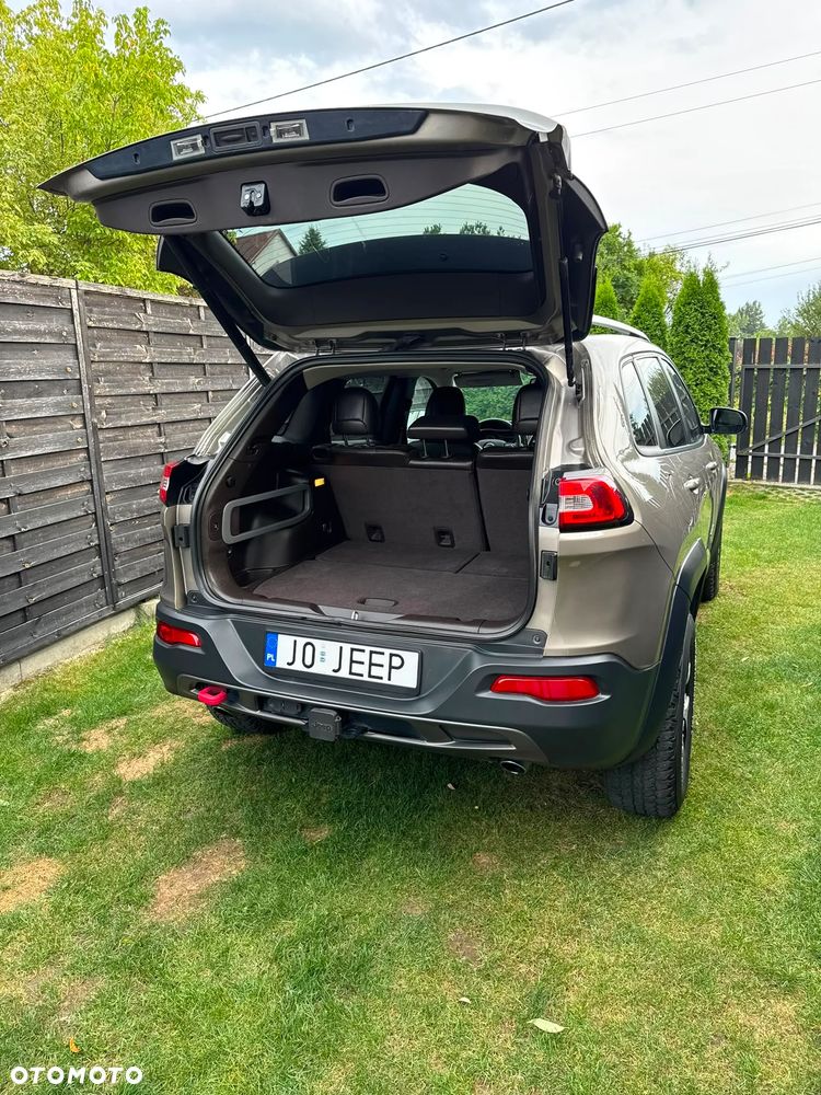 Jeep Cherokee 3.2 V6 Pentastar Active Drive Lock Autom Trailhawk - 17