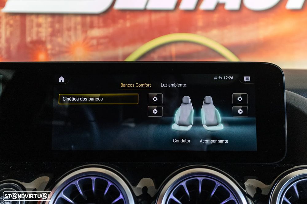 Mercedes-Benz GLA 220 d AMG Line - 18