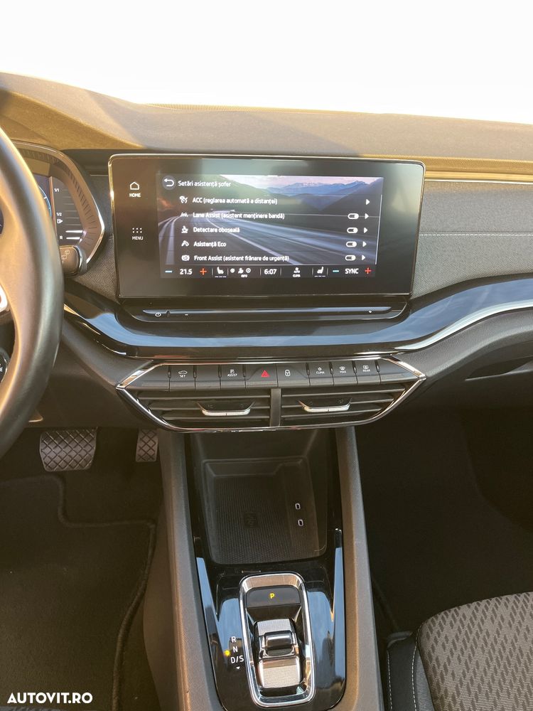 Skoda Octavia 2.0 TDI DSG Style - 34