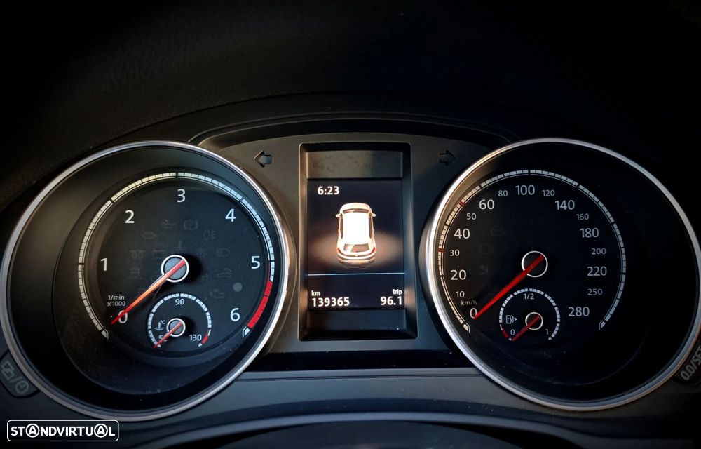 VW Scirocco 2.0 TDI Sport - 30