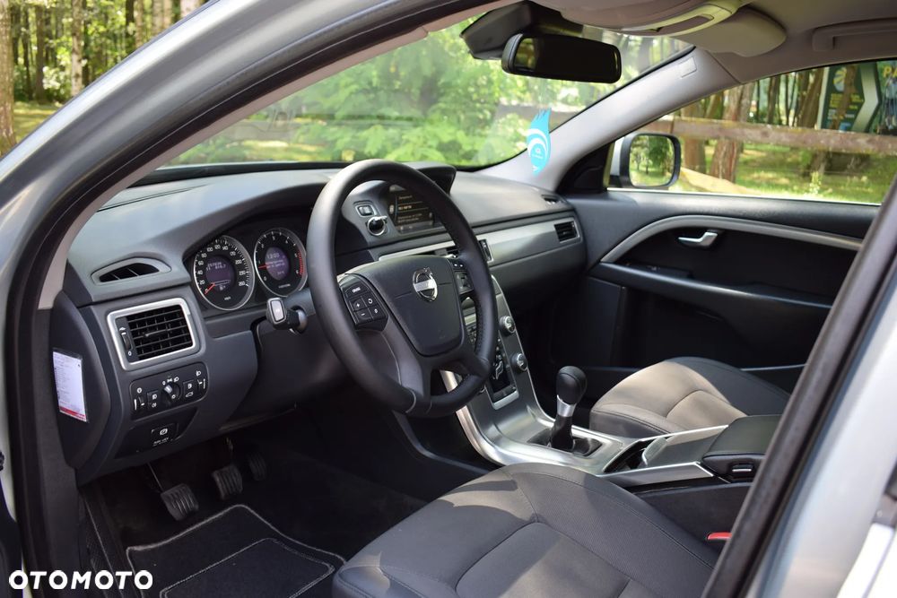 Volvo XC 70 DRIVe Momentum - 17