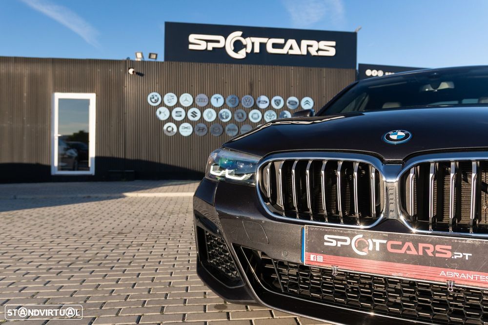 BMW 530 e Pack M - 4