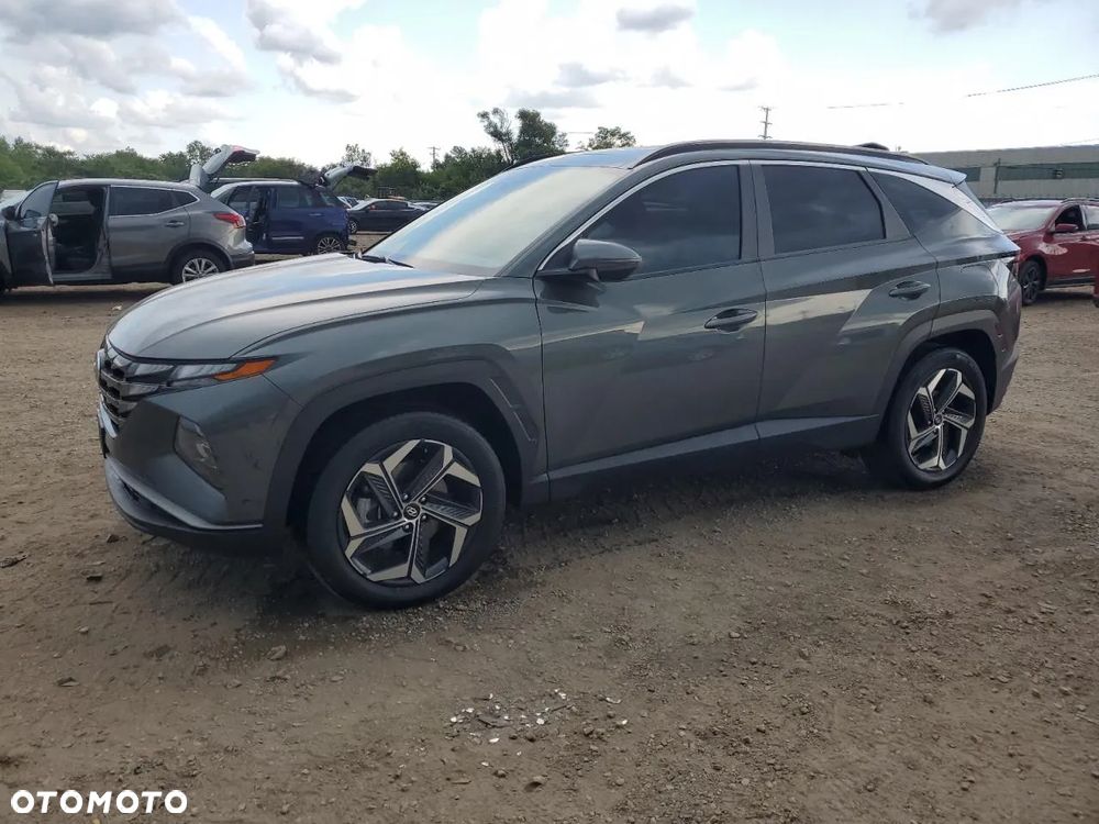 Hyundai Tucson 1.6 T-GDi HEV Executive 4WD - 2