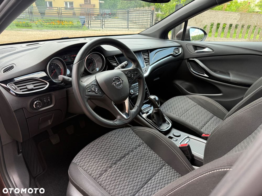 Opel Astra 1.4 Turbo Innovation - 13