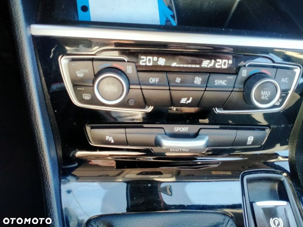 BMW Seria 2 218d Advantage - 16