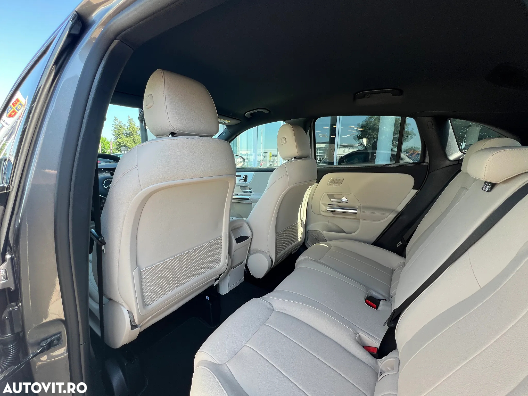 Mercedes-Benz GLA 200 d 4MATIC Aut. - 14