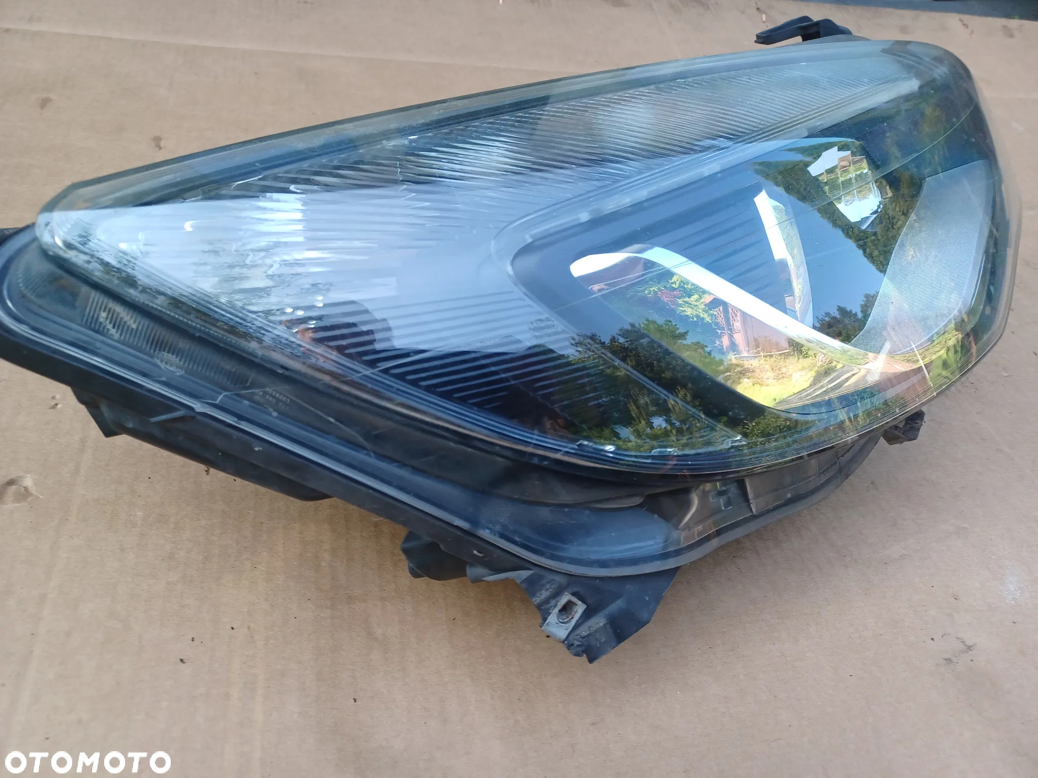 LAMPA PRZEDNIA PRAWA XENON OPEL ASTRA J EUROPA - 16