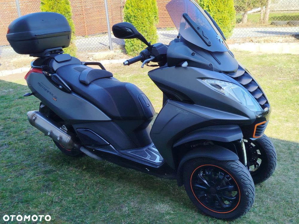 Peugeot Metropolis - 1