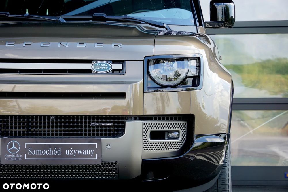 Land Rover Defender 3.0 D300 mHEV X-Dynamic HSE - 13