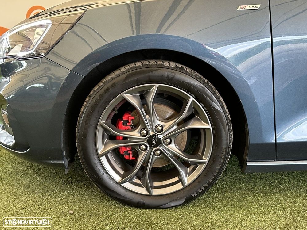Ford Focus 1.0 EcoBoost MHEV ST-Line - 6