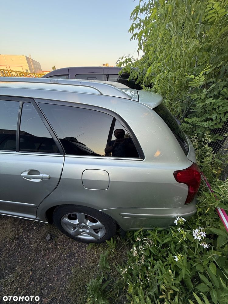 Toyota Avensis 2.2 D-CAT Prestige - 5