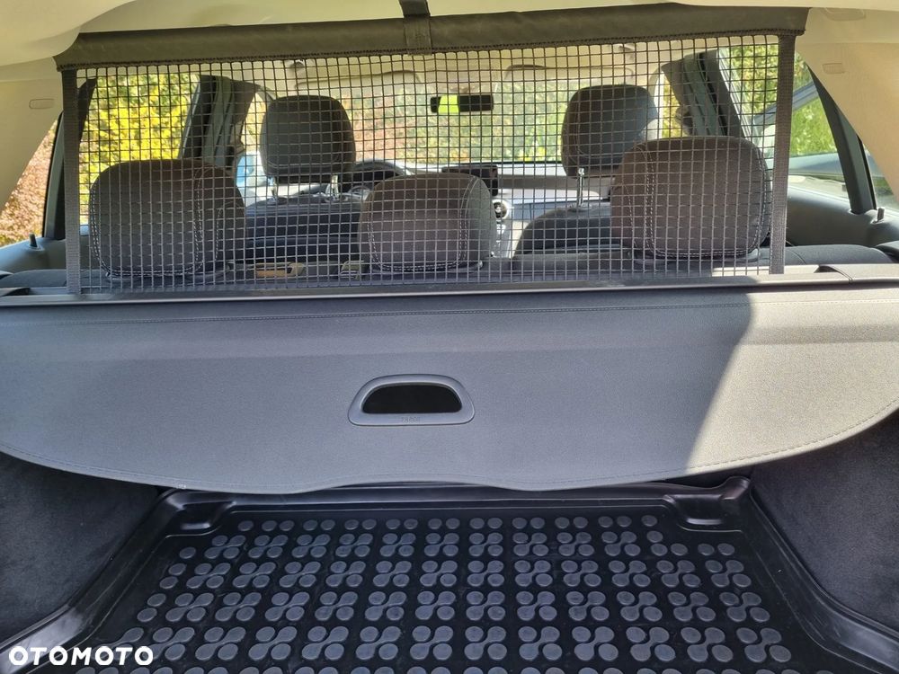 Mercedes-Benz Klasa C 200 9G-TRONIC - 30