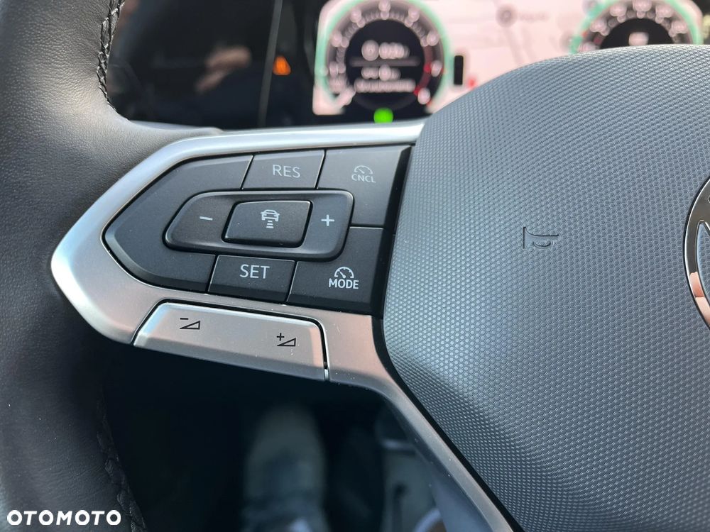 Volkswagen Golf Variant - 35