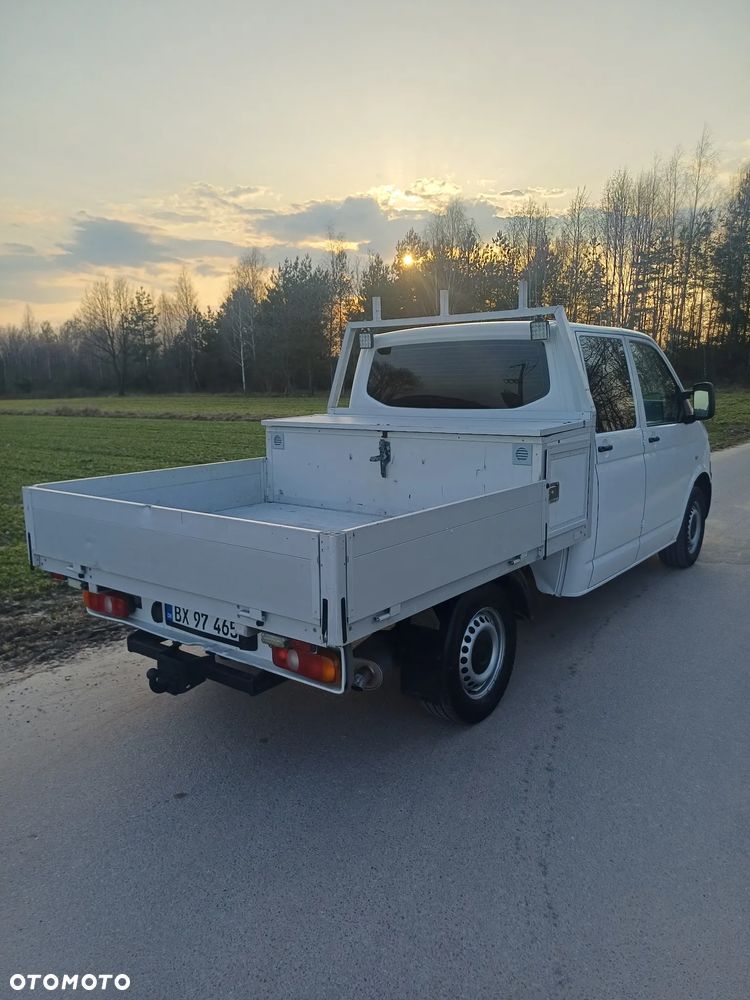 Volkswagen Transporter - 9