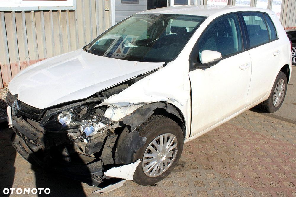 VW Golf VI 5K 2011 1.4i CGGA Hatchback 5-drzwi(MASKA, ZDERZAK, LAMPA, BŁOTNIK, DRZWI, SZYBA, FOTEL) - 3