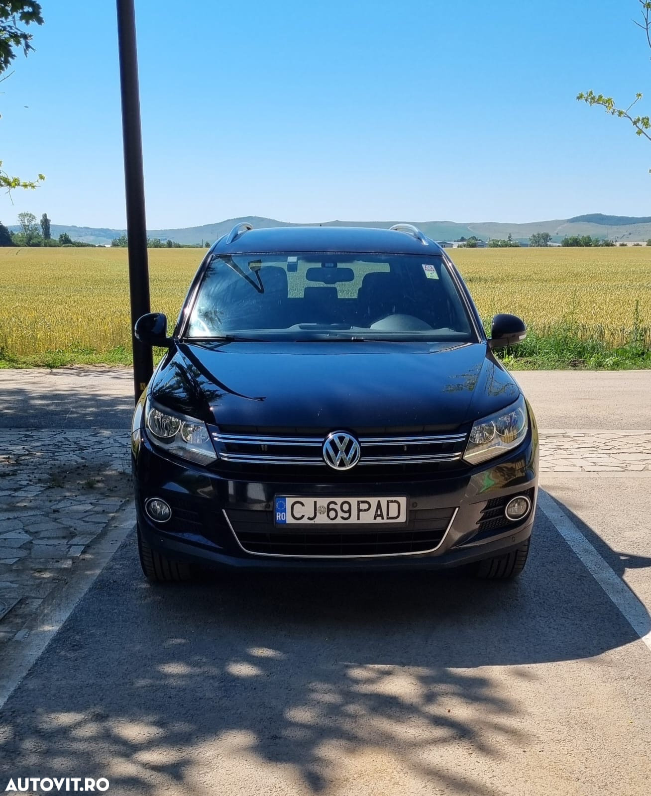 Volkswagen Tiguan 2.0 TDI 4Motion DSG Sport & Style - 2