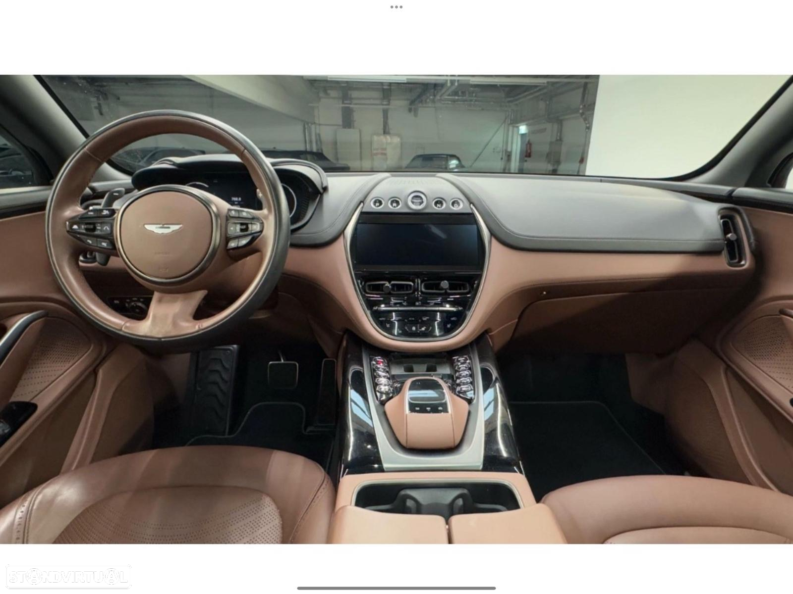 Aston Martin DBX Standard - 5
