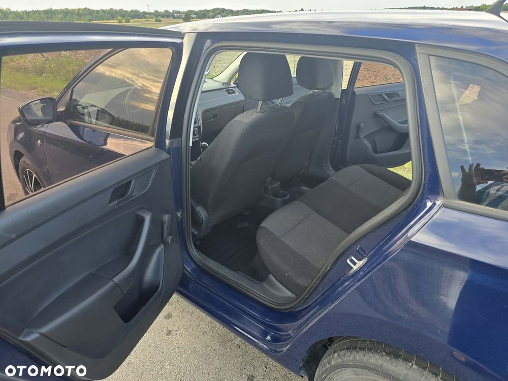 Skoda RAPID - 14