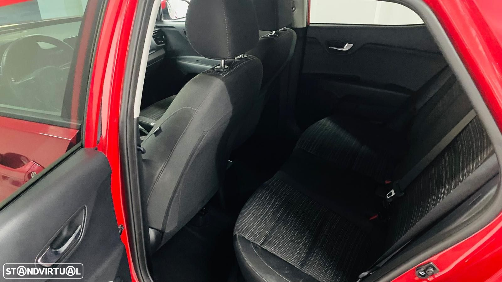 Kia Stonic 1.2 Dynamic - 3