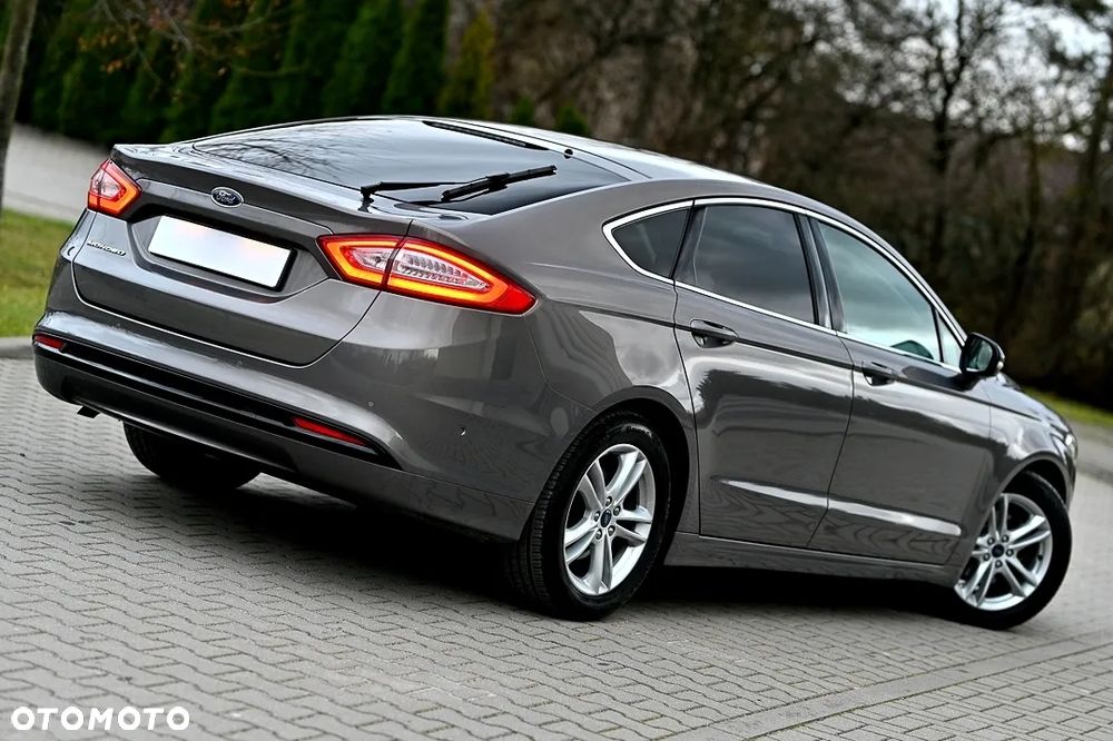 Ford Mondeo 2.0 TDCi Titanium - 16