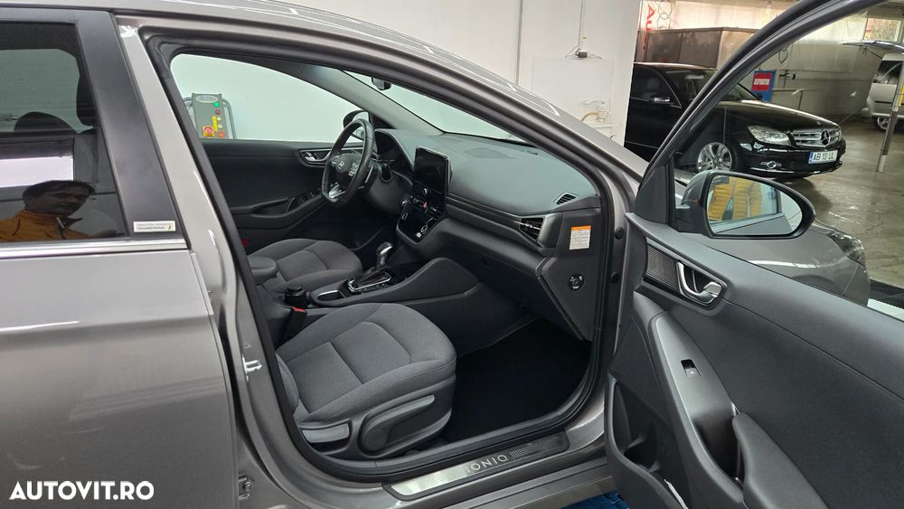 Hyundai IONIQ Plug-in-Hybrid 1.6 GDI Style - 20