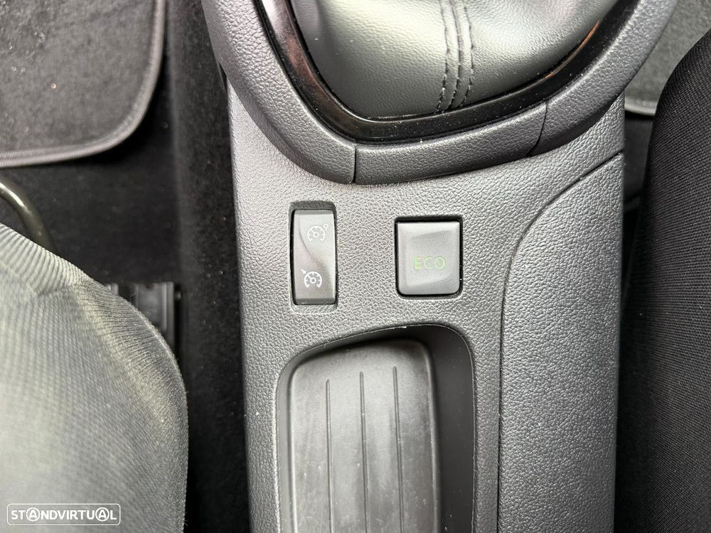 Renault Clio 1.5 dCi Limited - 21