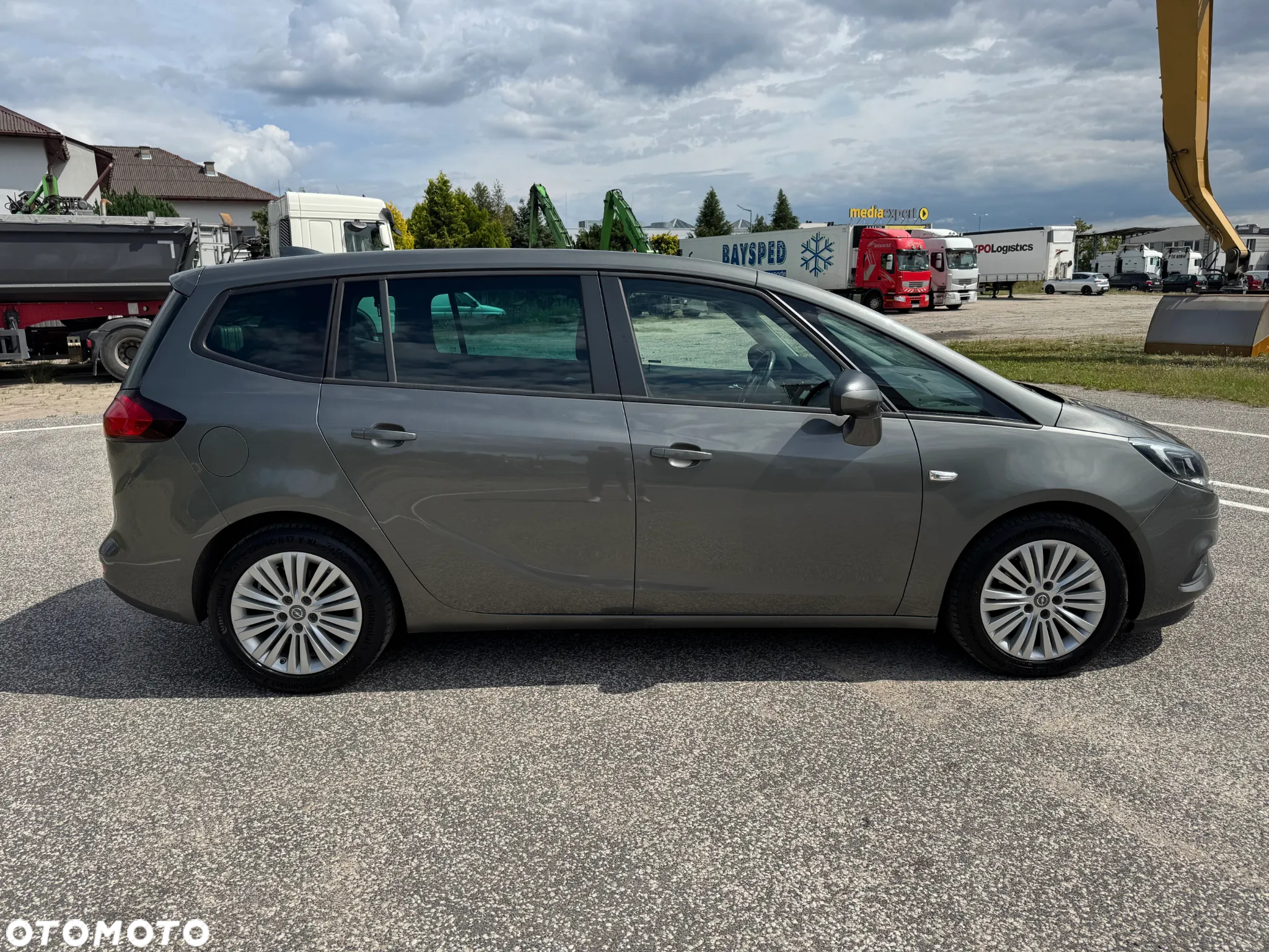 Opel Zafira 1.4 T Cosmo EcoFLEX S&S - 11