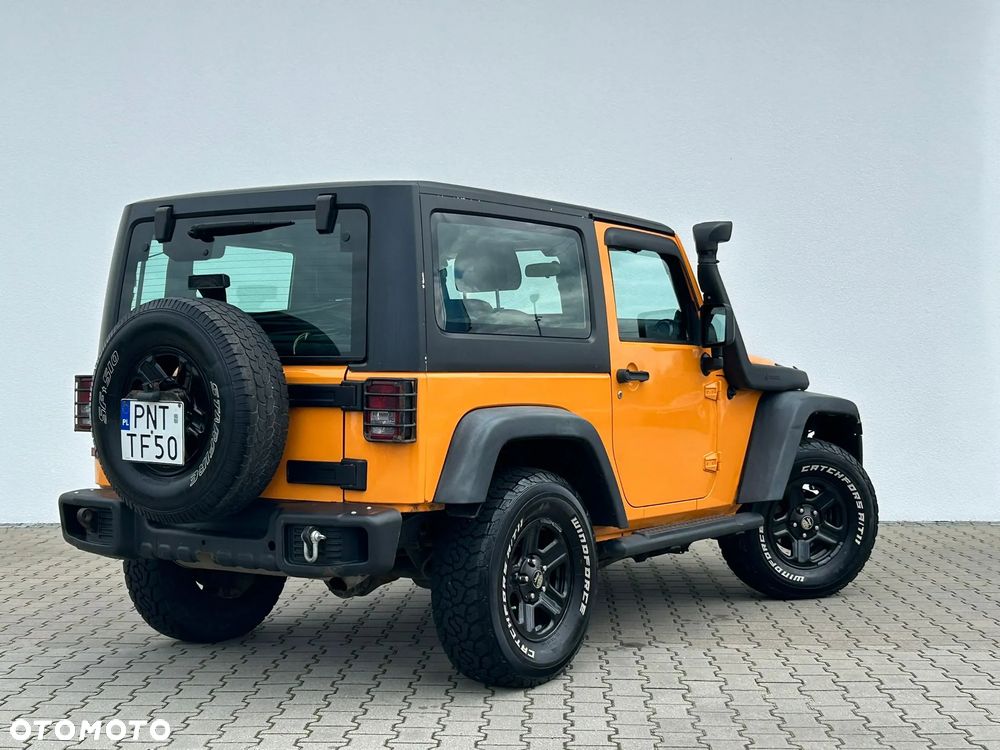 Jeep Wrangler - 3