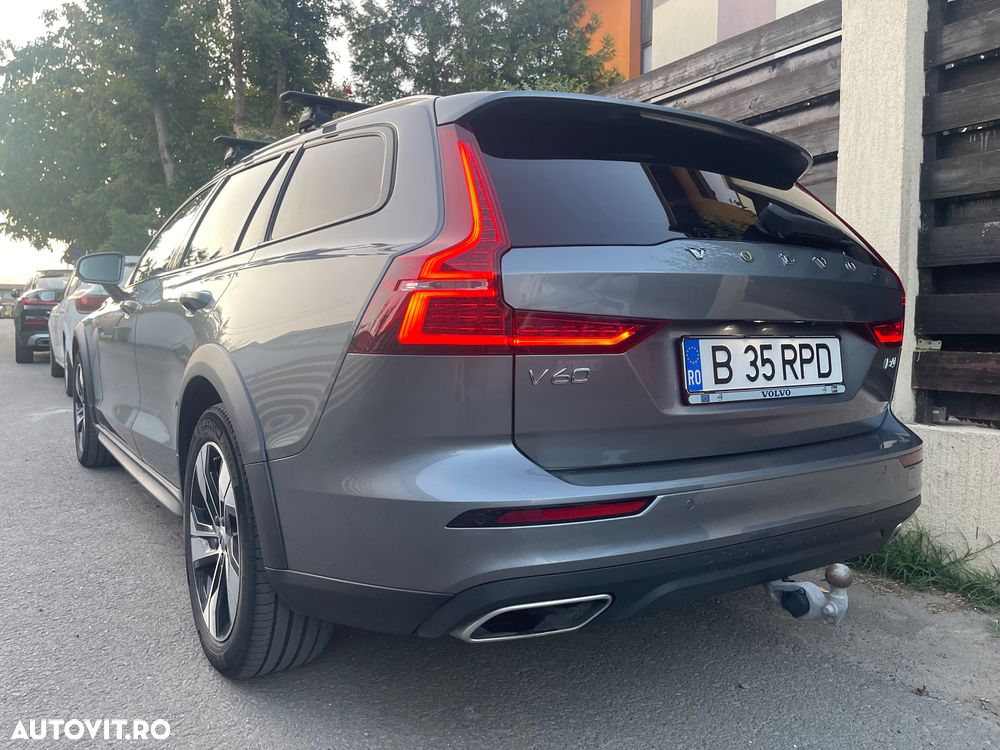 Volvo V60 Cross Country B4 D AWD Geartronic Pro - 7