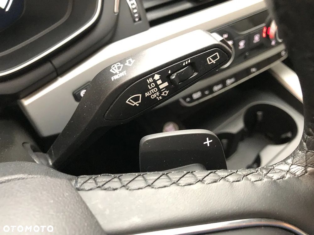 Audi A4 Avant 40 TDI S tronic S line - 24