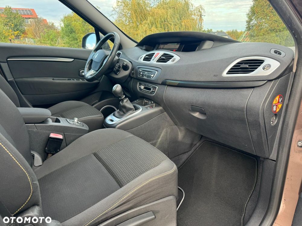 Renault Grand Scenic TCe 130 Dynamique - 20