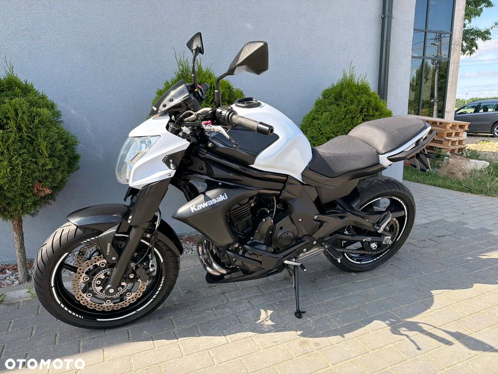 Kawasaki ER - 40