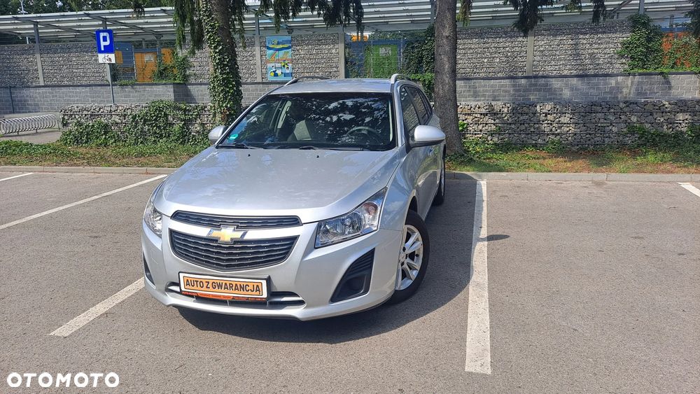 Chevrolet Cruze Station Wagon 1.6 LS