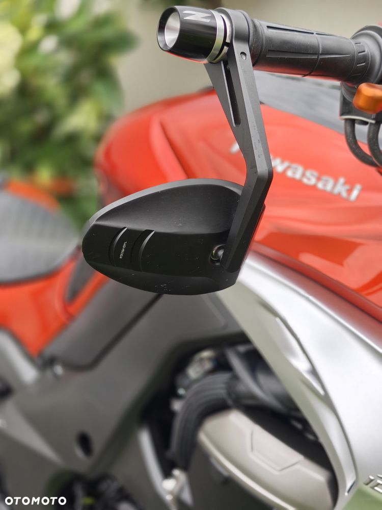 Kawasaki Z - 8