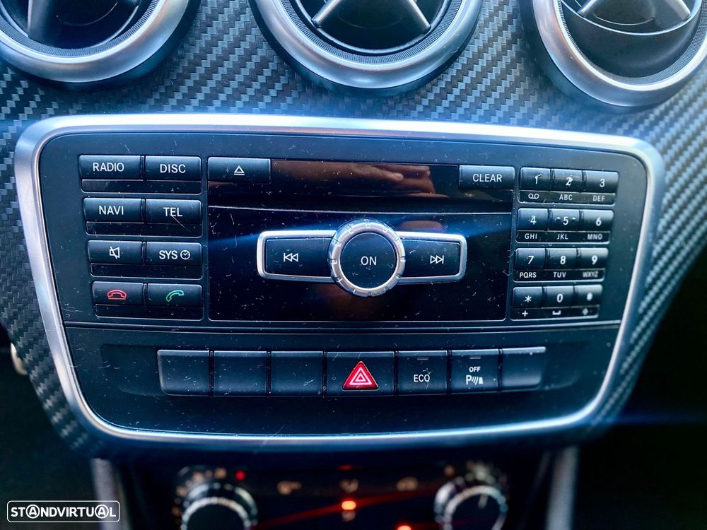 Mercedes-Benz A 180 CDi BE AMG Line - 24