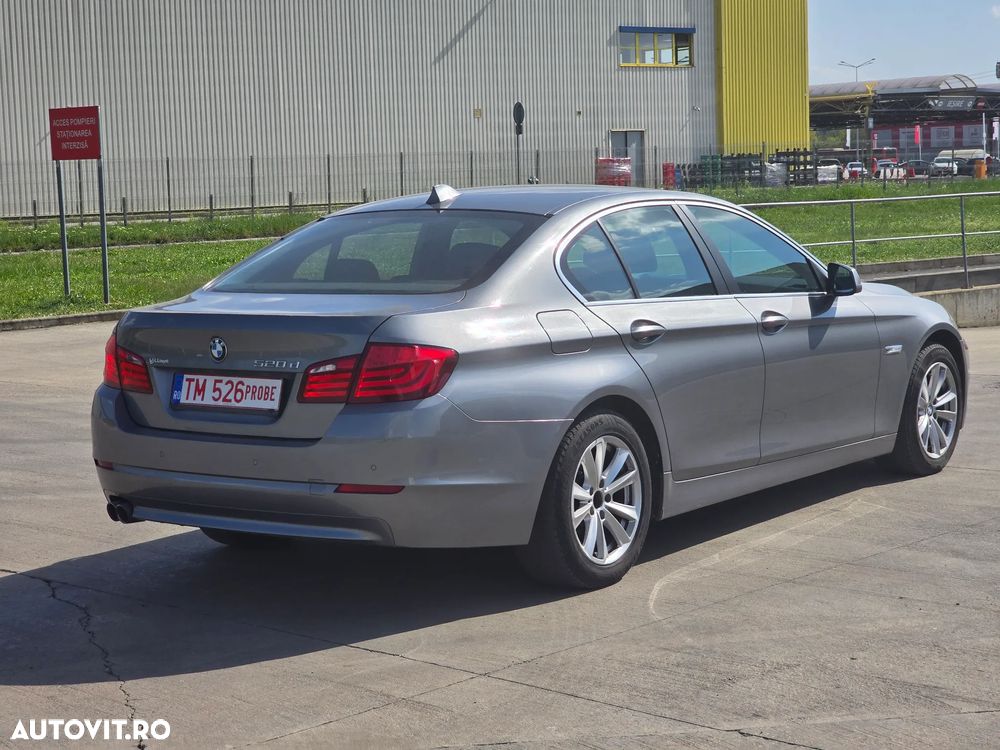 BMW Seria 5 520d Aut. - 4