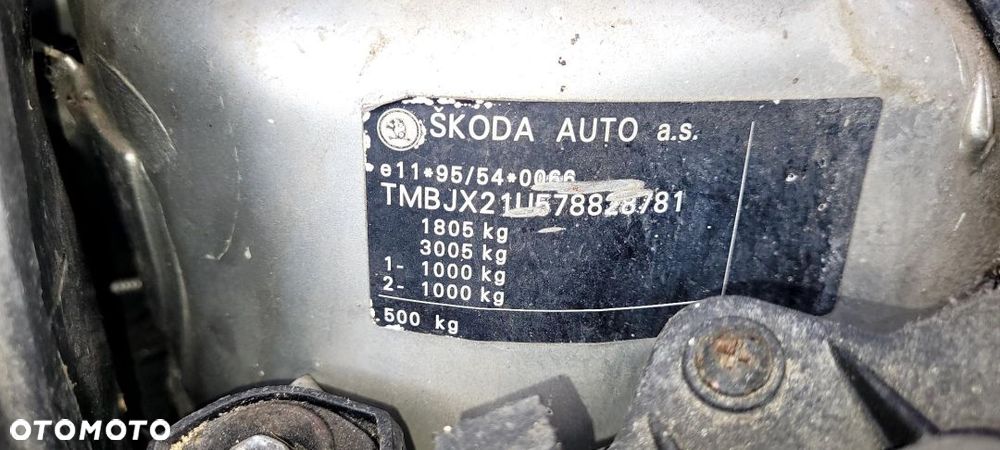 Silnik Skoda Octavia I FL 1,6 kod  AKL GOLF IV LEON kod AE4 - 2