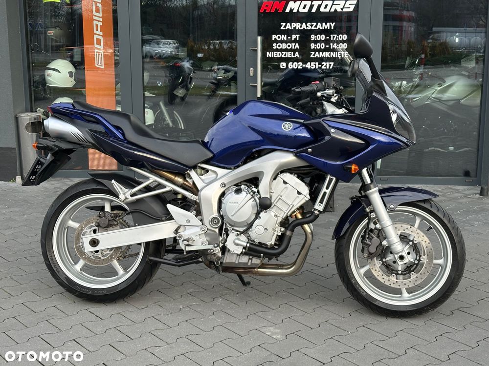 Yamaha FZ6 - 3