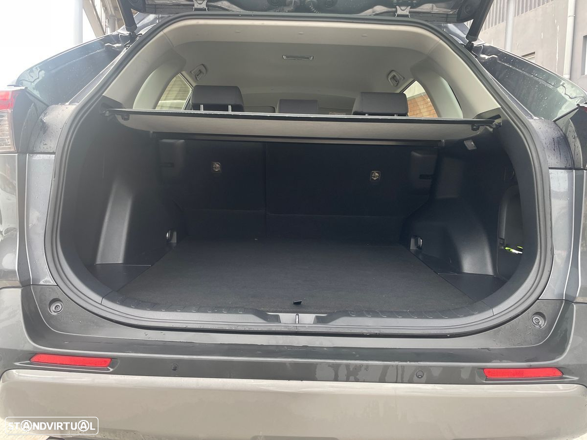 Toyota RAV4 - 10