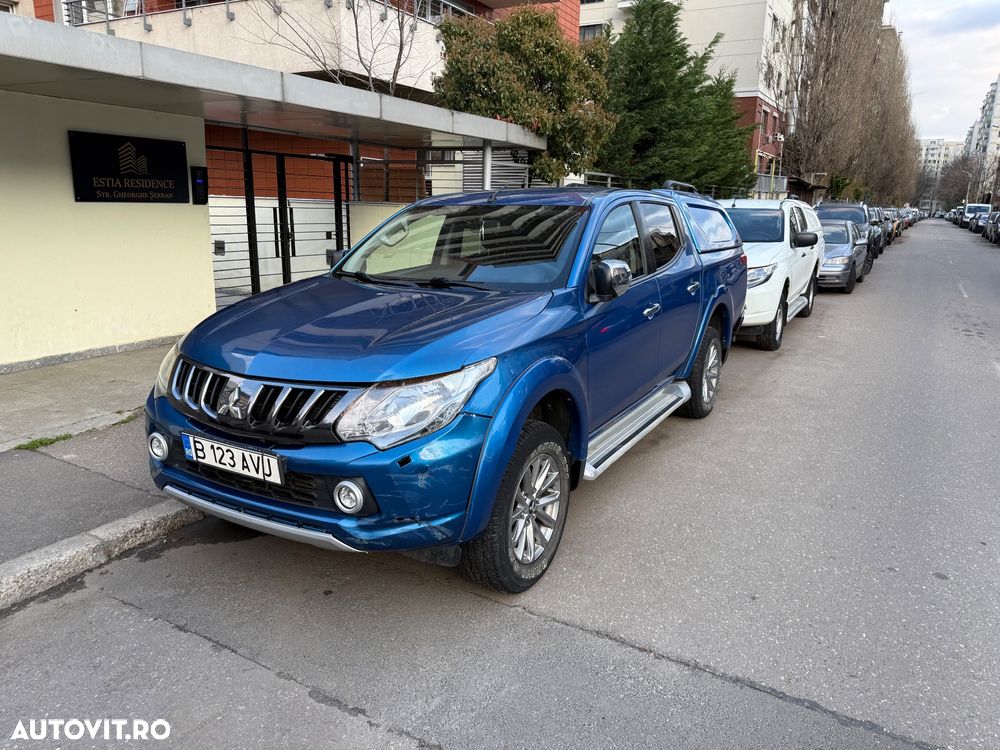 Mitsubishi L200 Pick Up 4x4 S&S Double Cab Basis - 22
