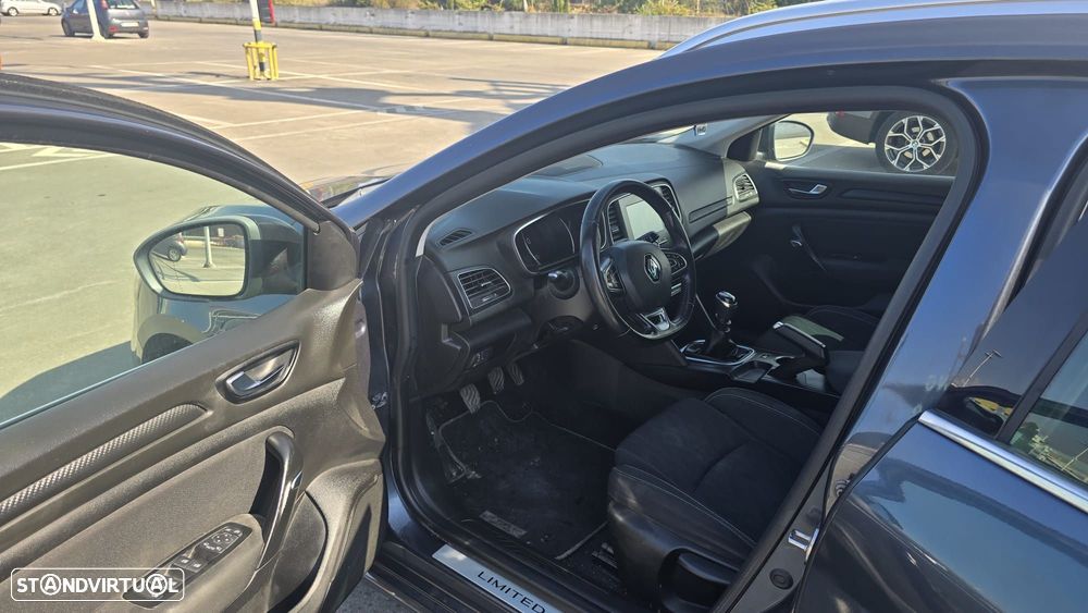 Renault Mégane Sport Tourer 1.5 Blue dCi Limited — fotografia 7