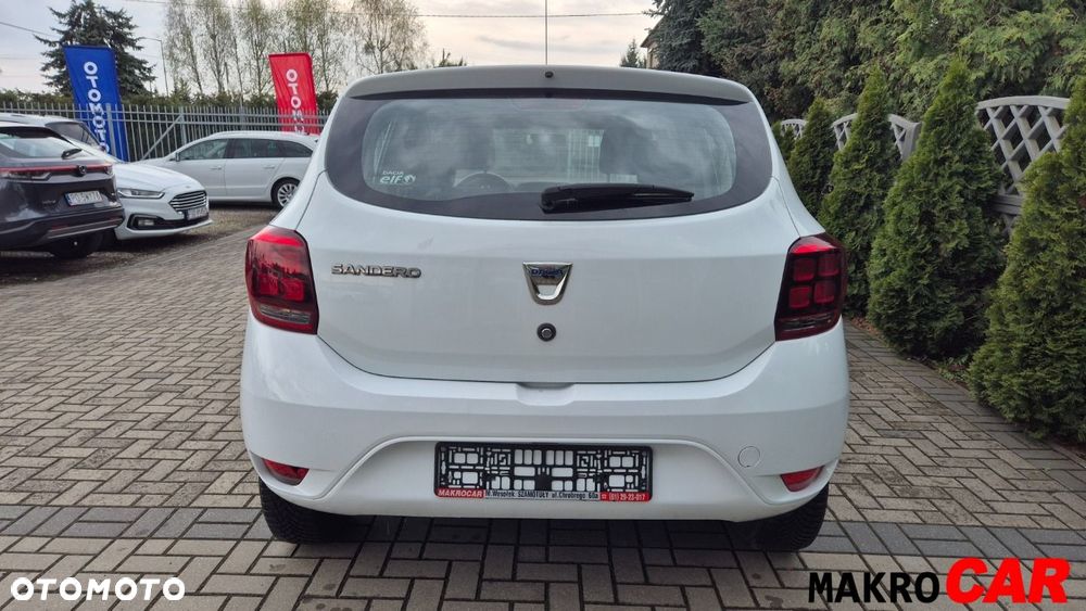 Dacia Sandero - 12