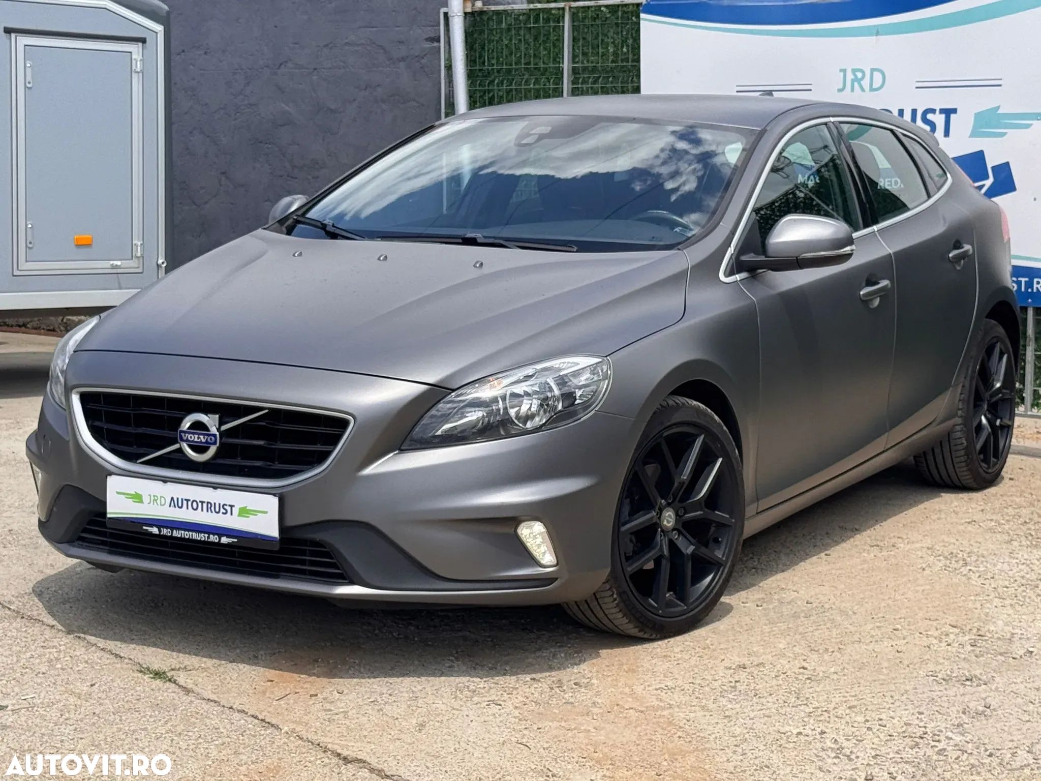 Volvo V40 D2 RDesign - 1