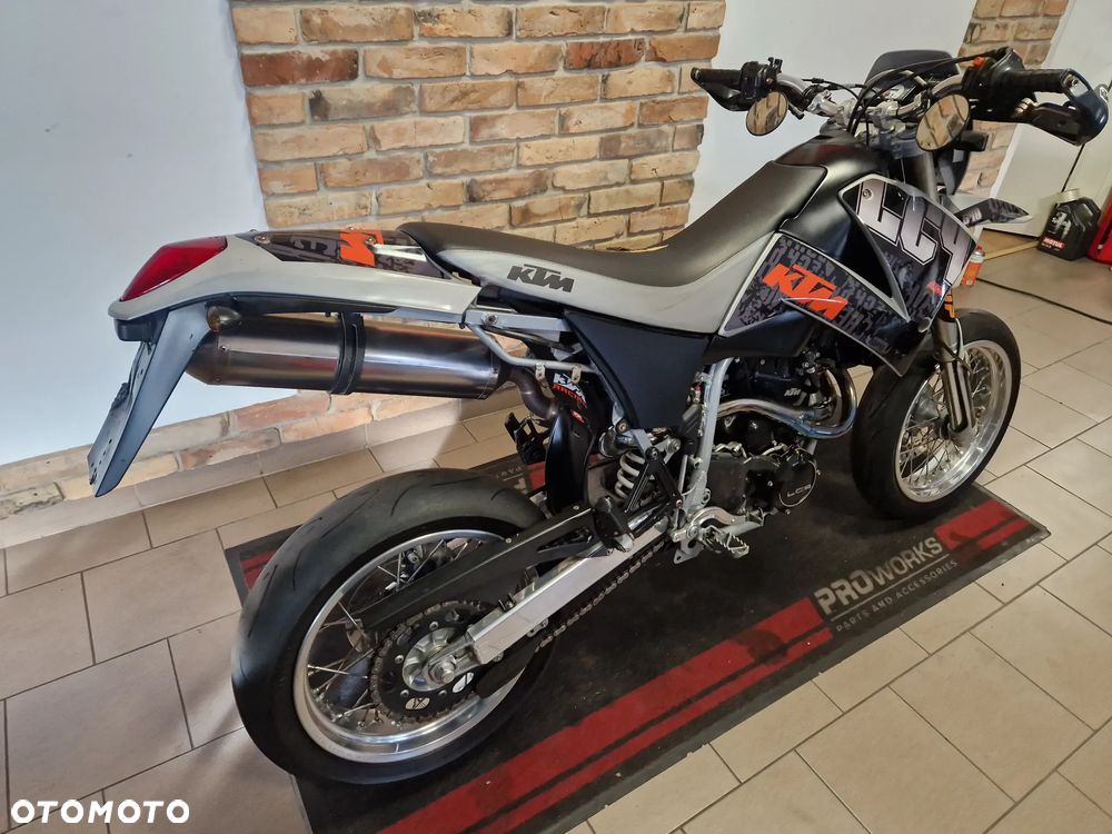 KTM LC - 27
