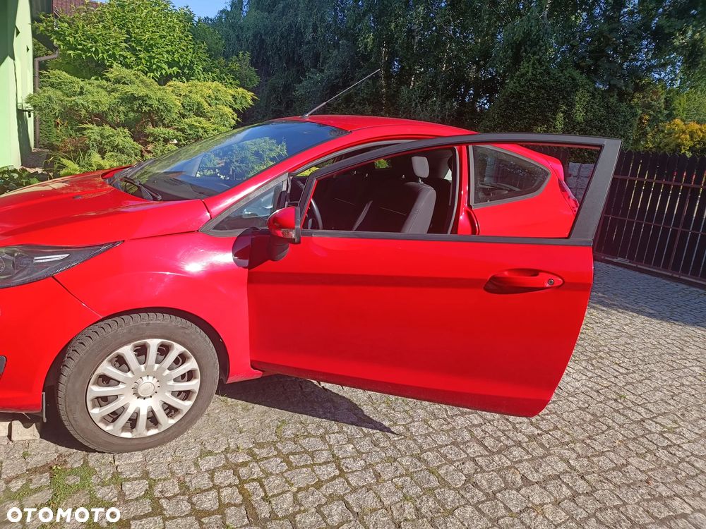 Ford Fiesta 1.0 EcoBoost S&S COOL&CONNECT - 2