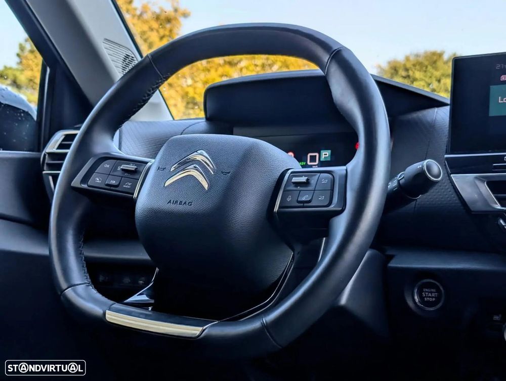 Citroën e-C4 50 kWh Shine - 11