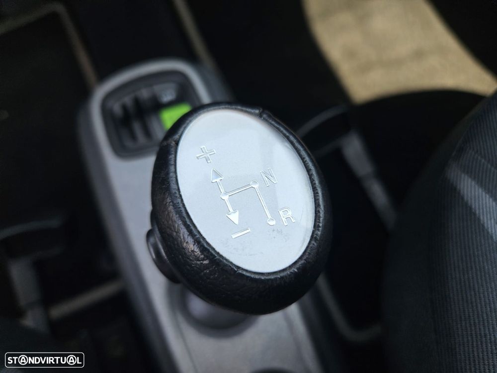 Smart ForTwo Coupé 1.0 mhd Passion 71 - 25