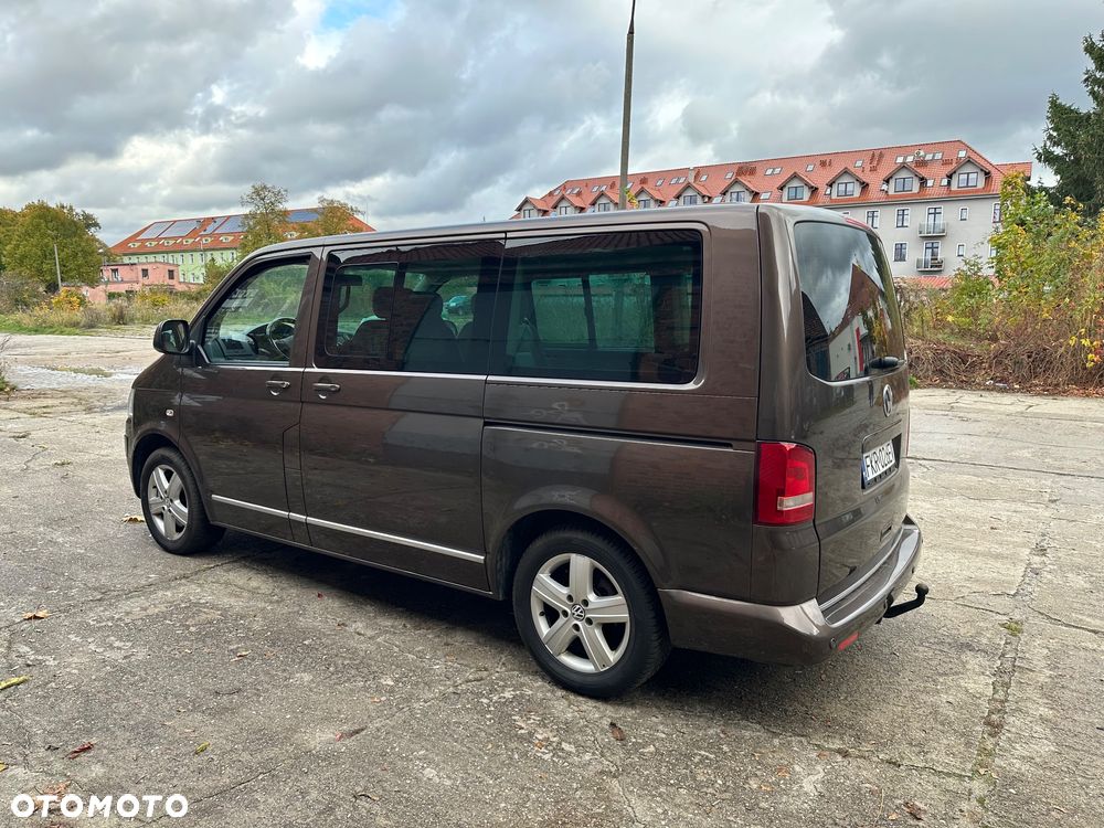 Volkswagen Multivan - 8